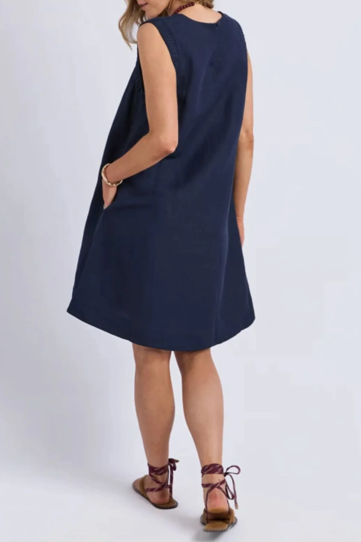 Foxwood Bermuda Dress - Image 2