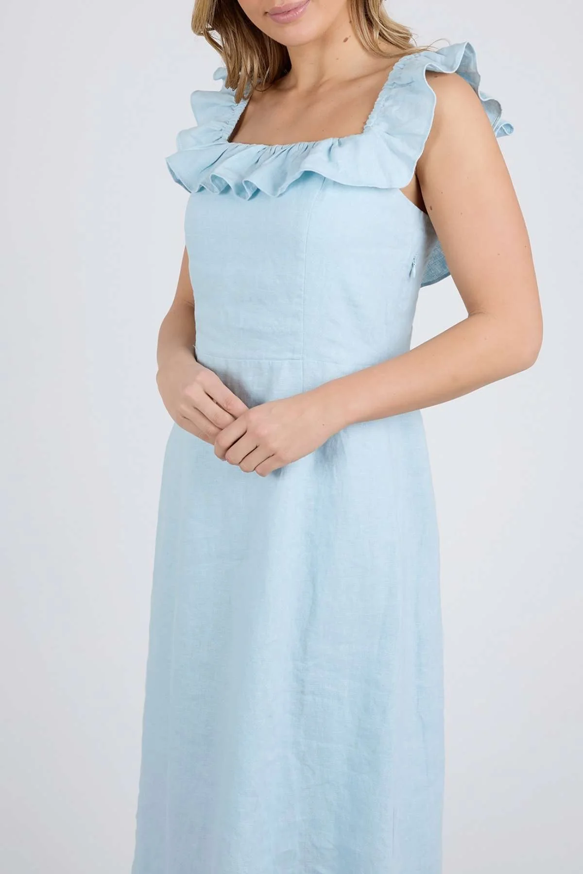 Foxwood Bonifacio Dress - Image 4