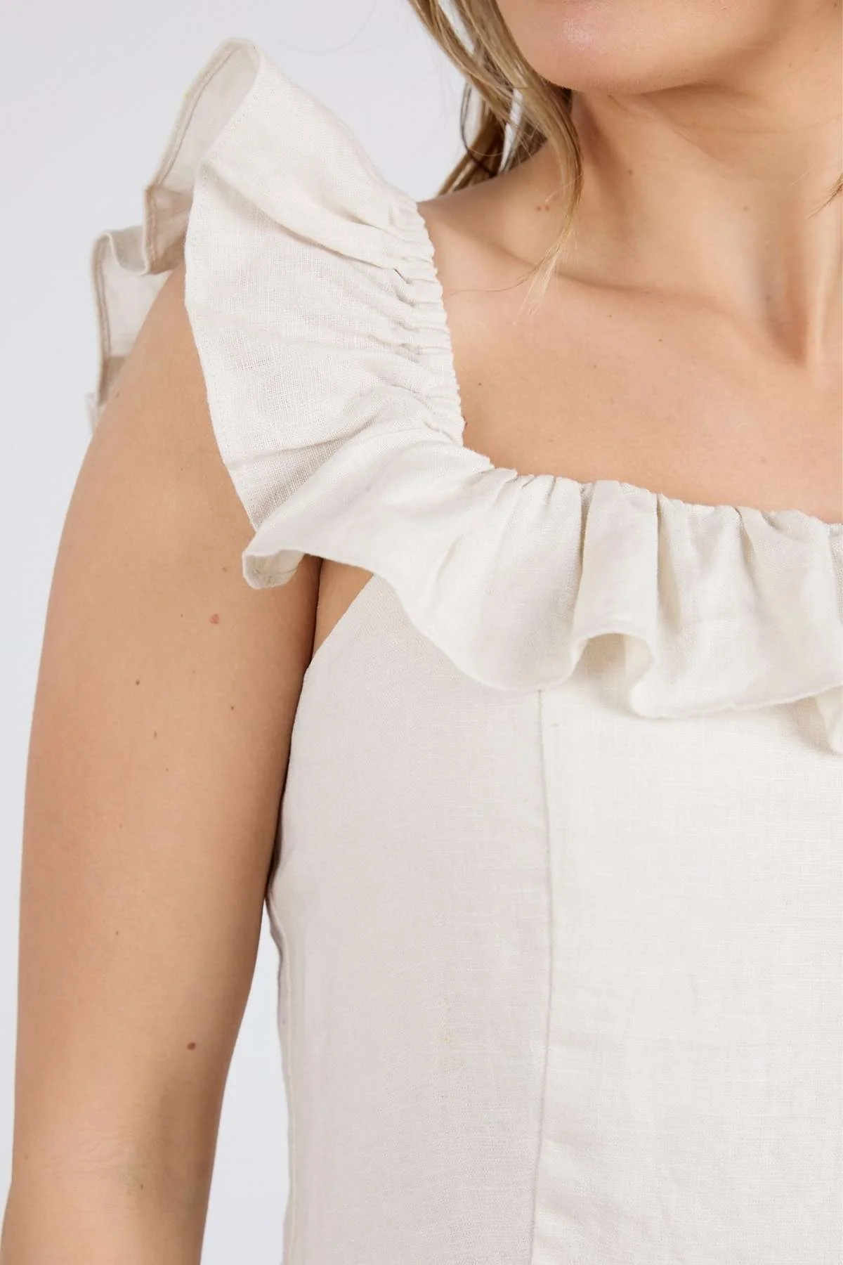 Foxwood Bonifacio Dress - Image 3