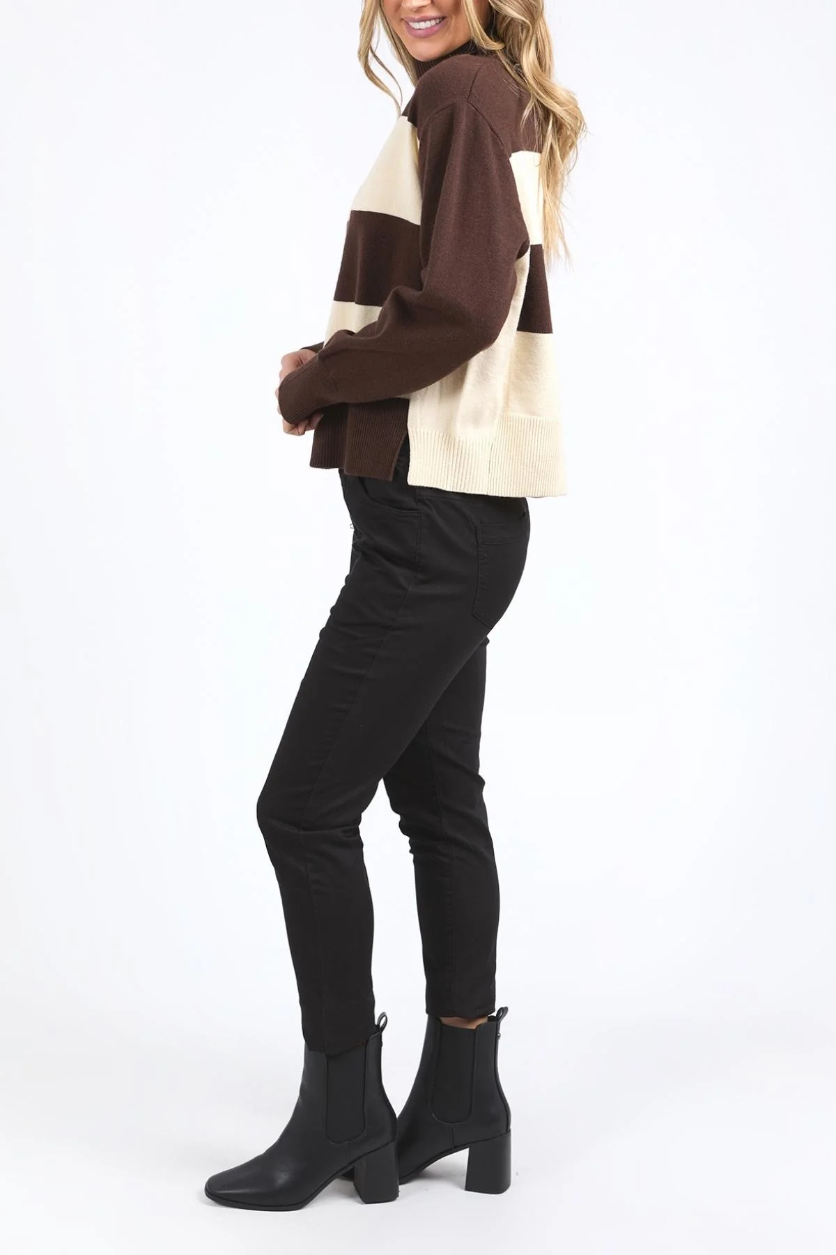 Foxwood Canterbury Knit - Image 4