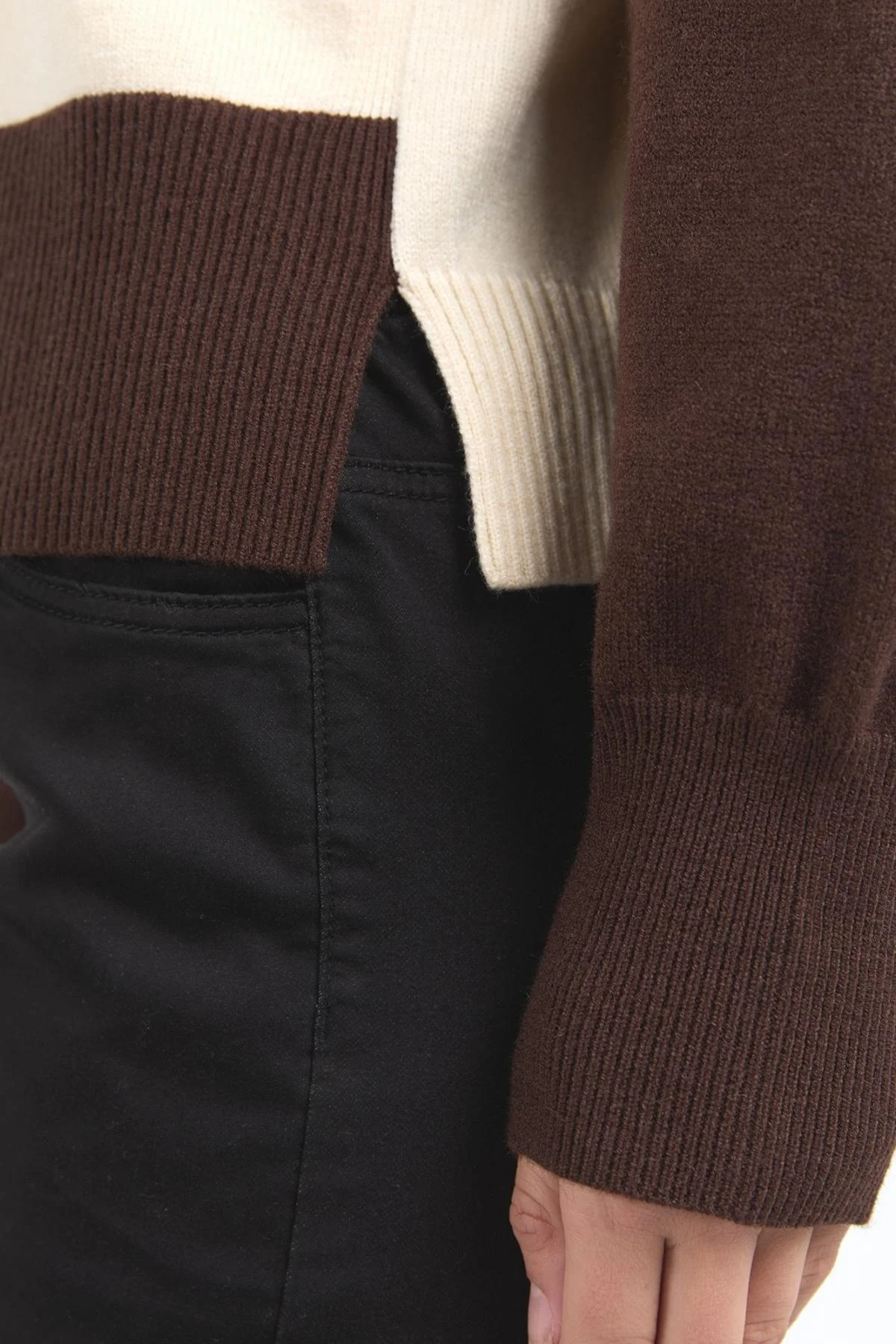 Foxwood Canterbury Knit - Image 6
