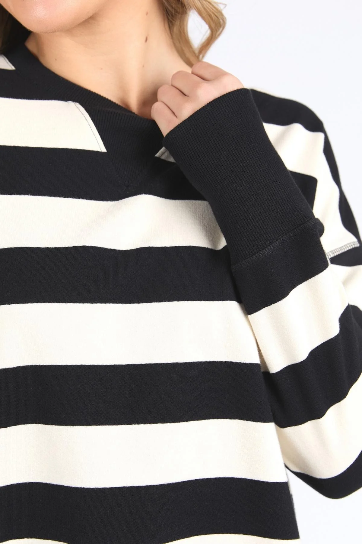 Foxwood Delilah Stripe Crew - Image 6