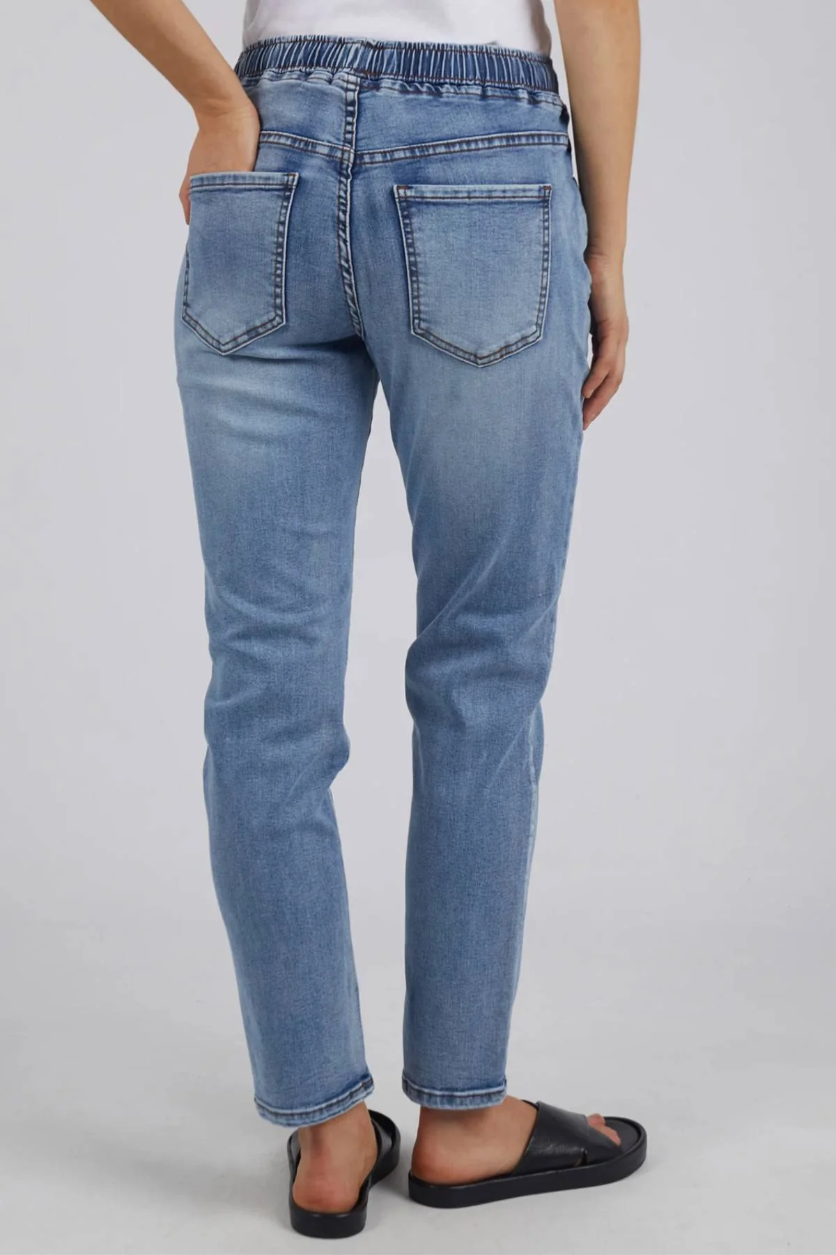 Foxwood Juliette Jogger Jean - Image 4