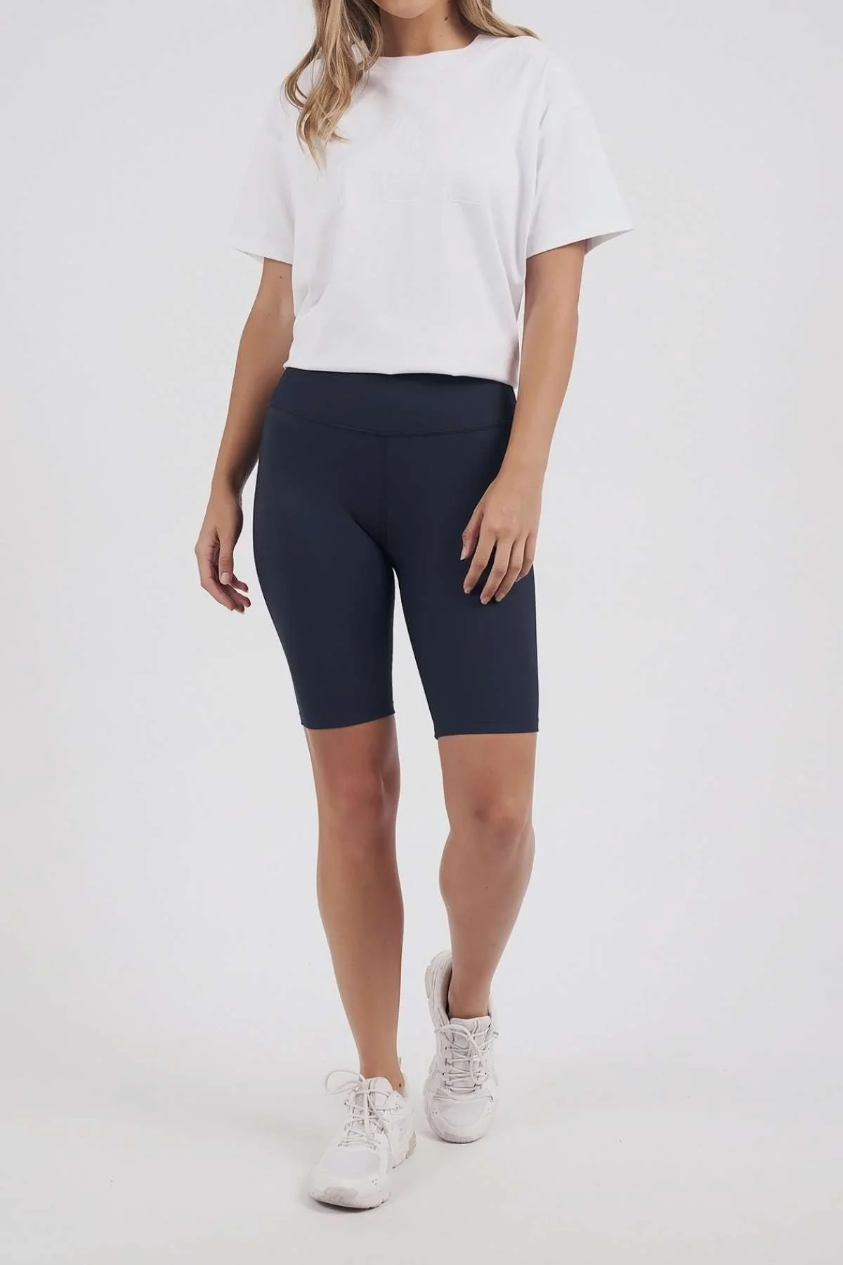 Foxwood Luxe Rib Short - Image 5