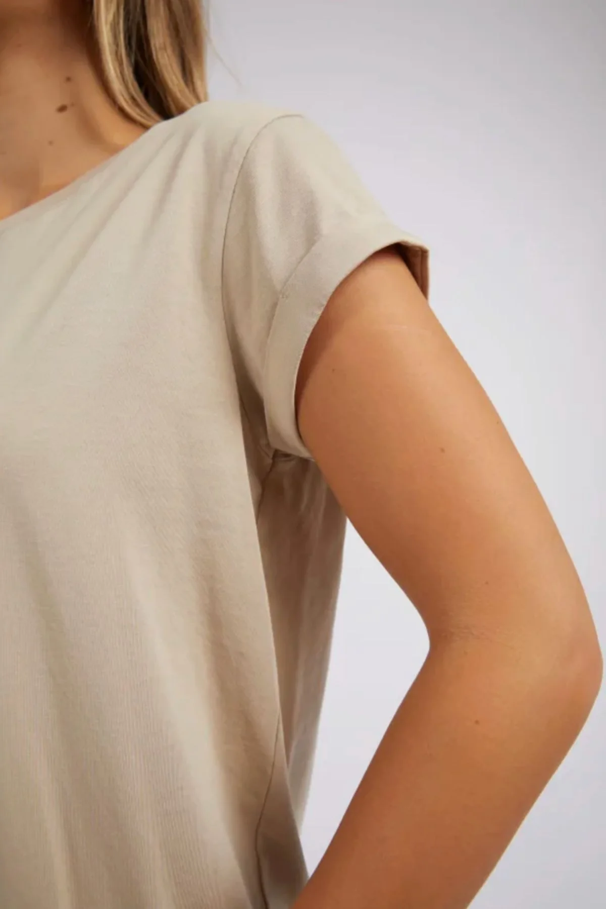 Foxwood Manly Tee - Image 3