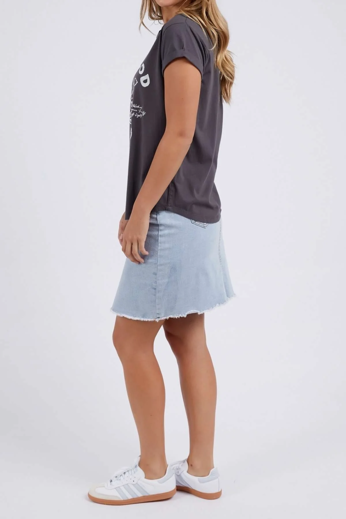 Foxwood Rosette Tee - Image 6