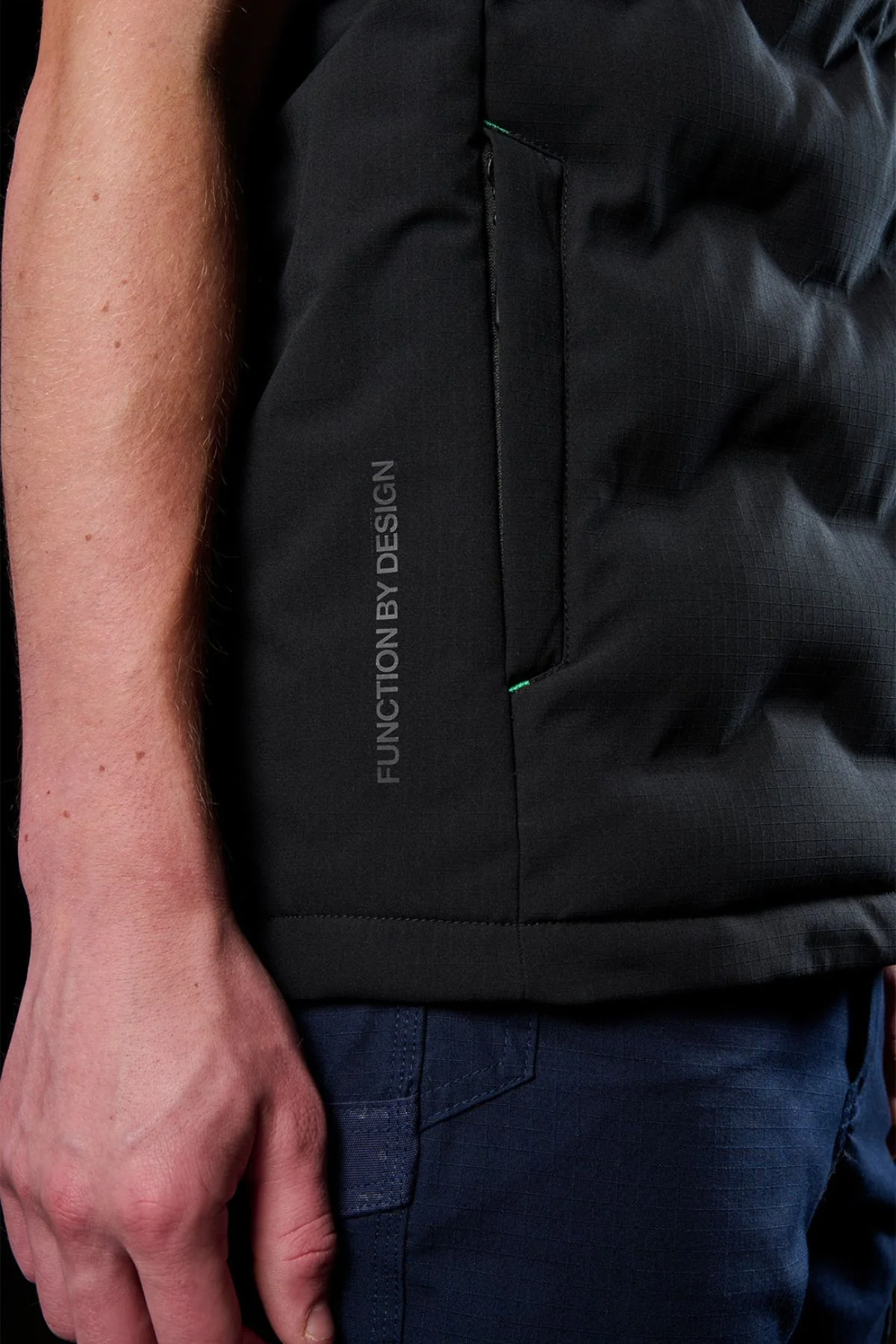 FXD WO-6 Insulated Puffer Vest - Image 7