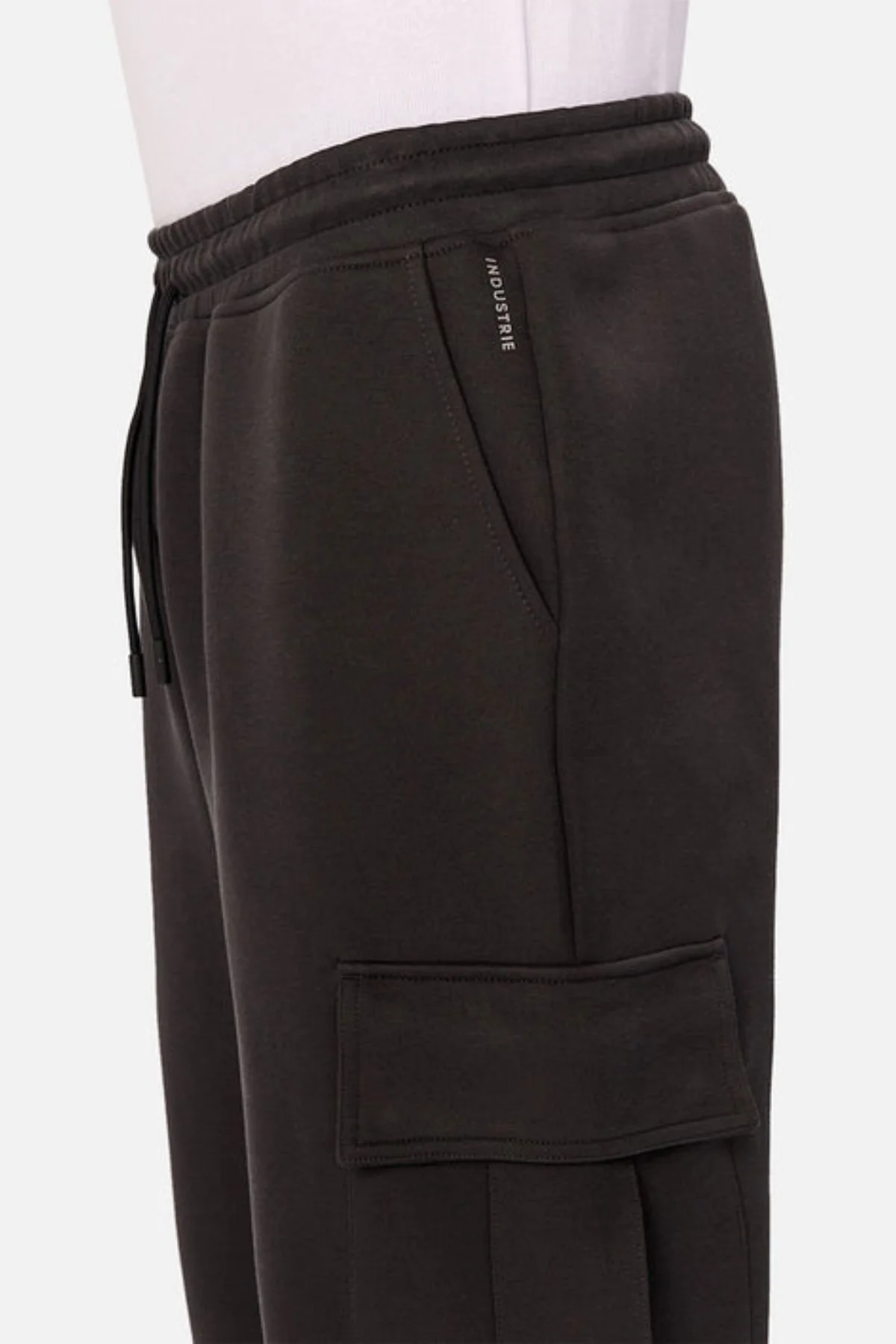 Industrie The Tech Combat Trackpant - Image 5