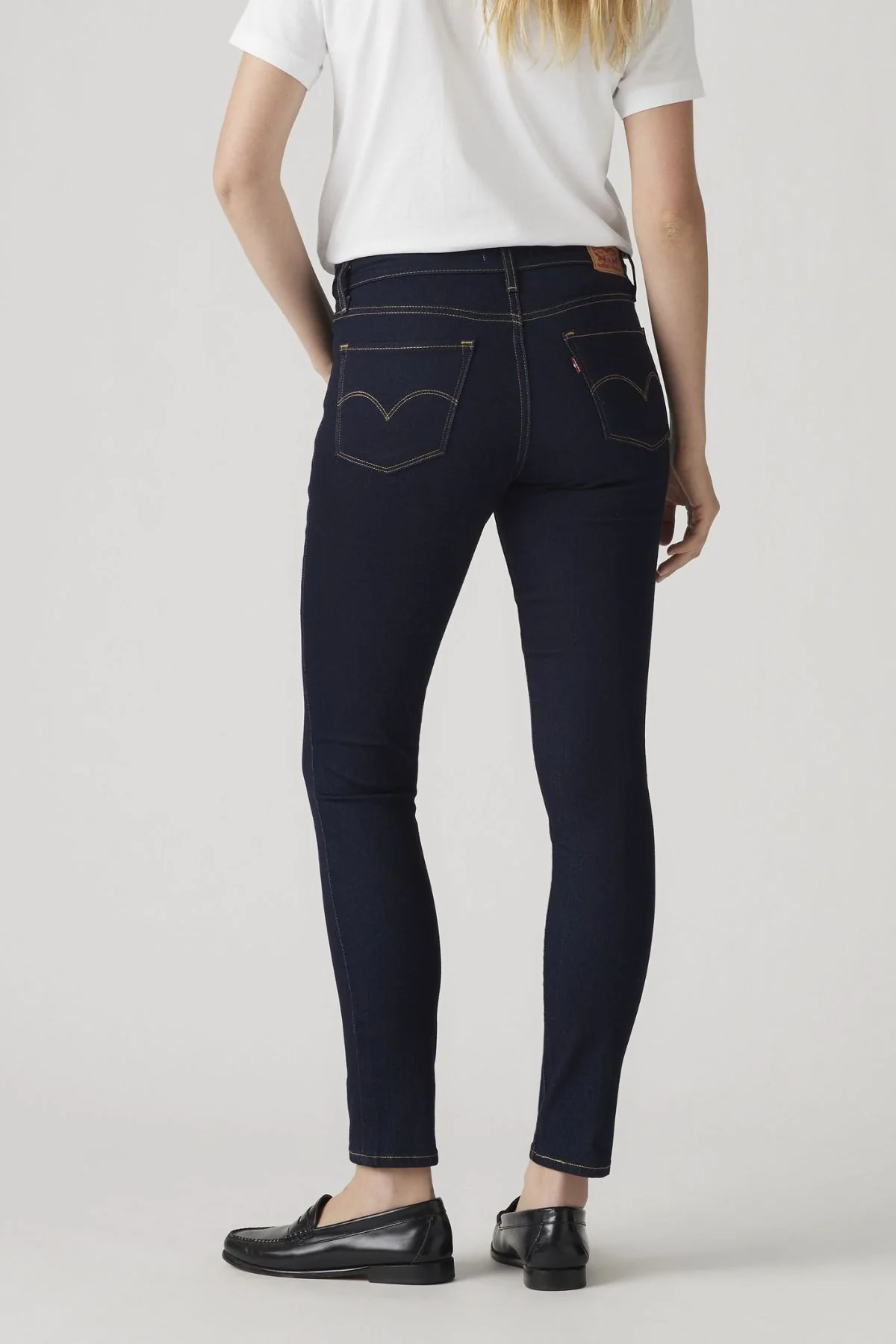 Levis 311 Shaping Skinny Jean - Image 2