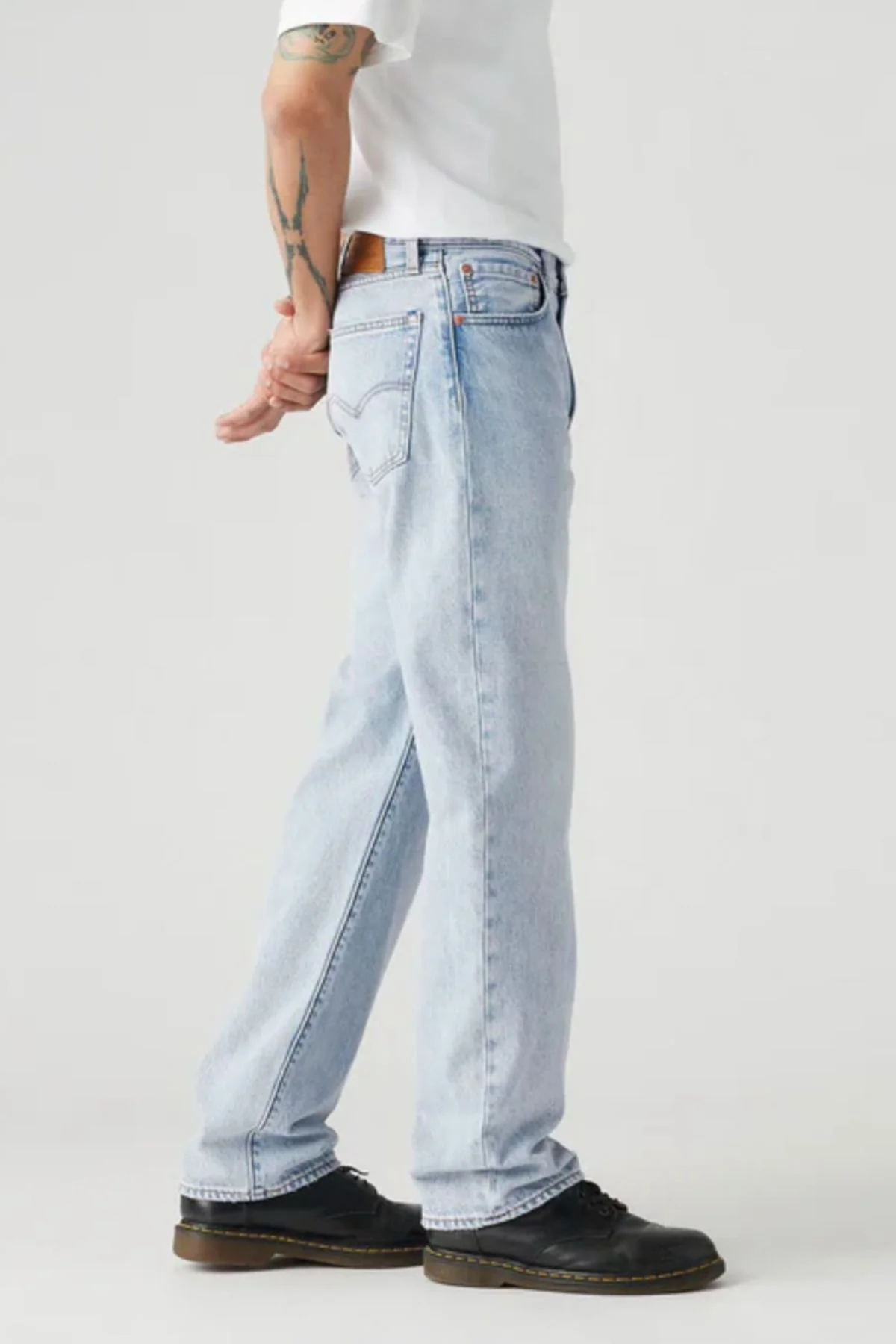 Levis 555 Relaxed Straight Jean - Image 2