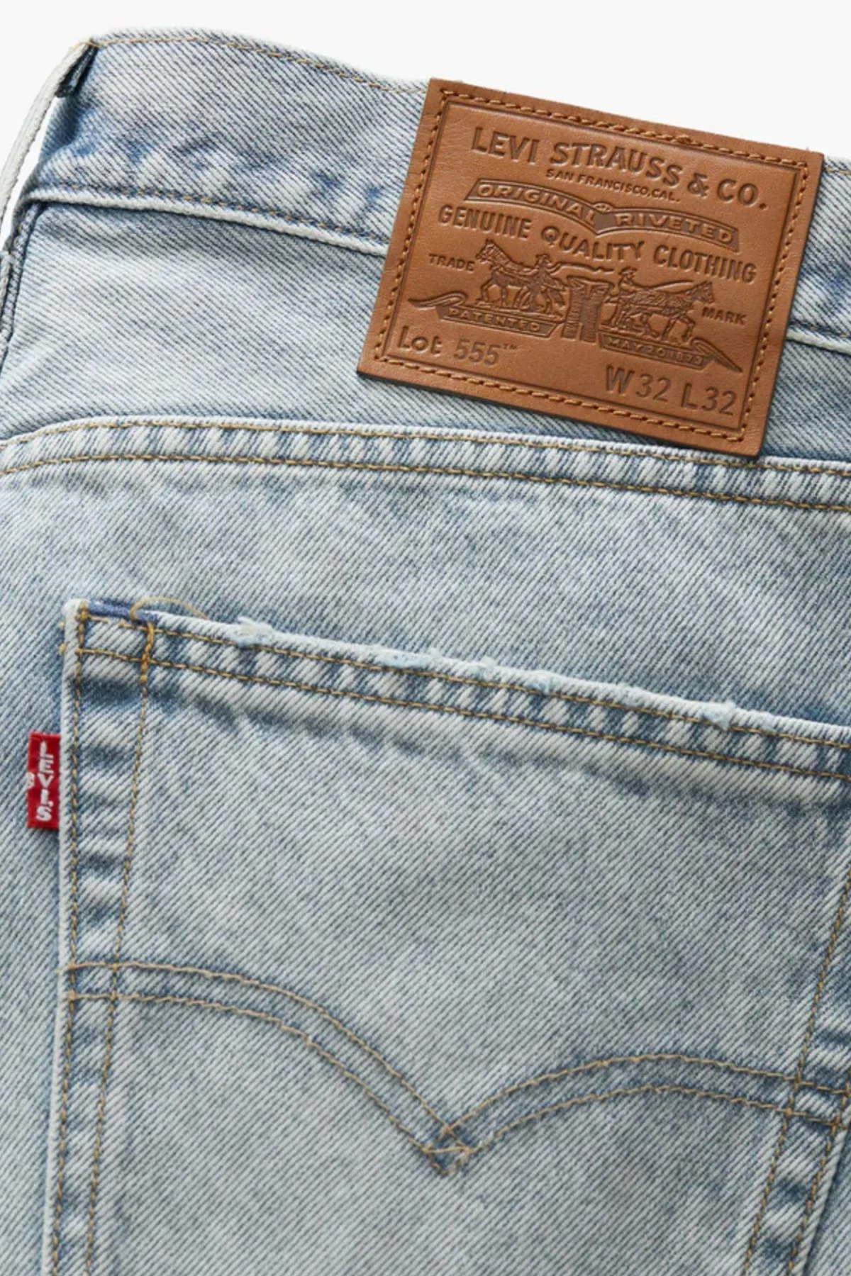 Levis 555 Relaxed Straight Jean - Image 4
