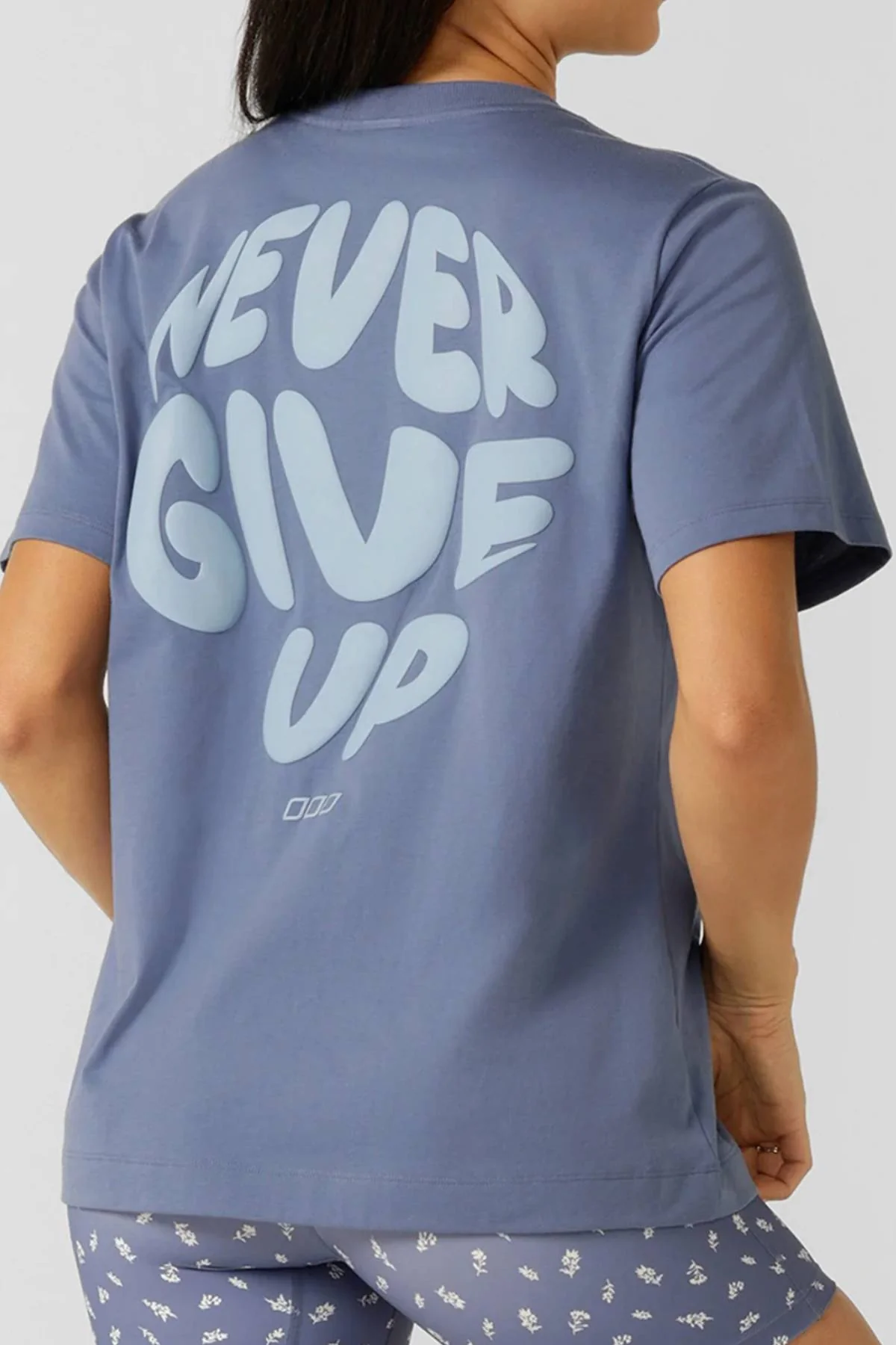 Lorna Jane Never Give Up Relaxed T-Shirt - Image 2