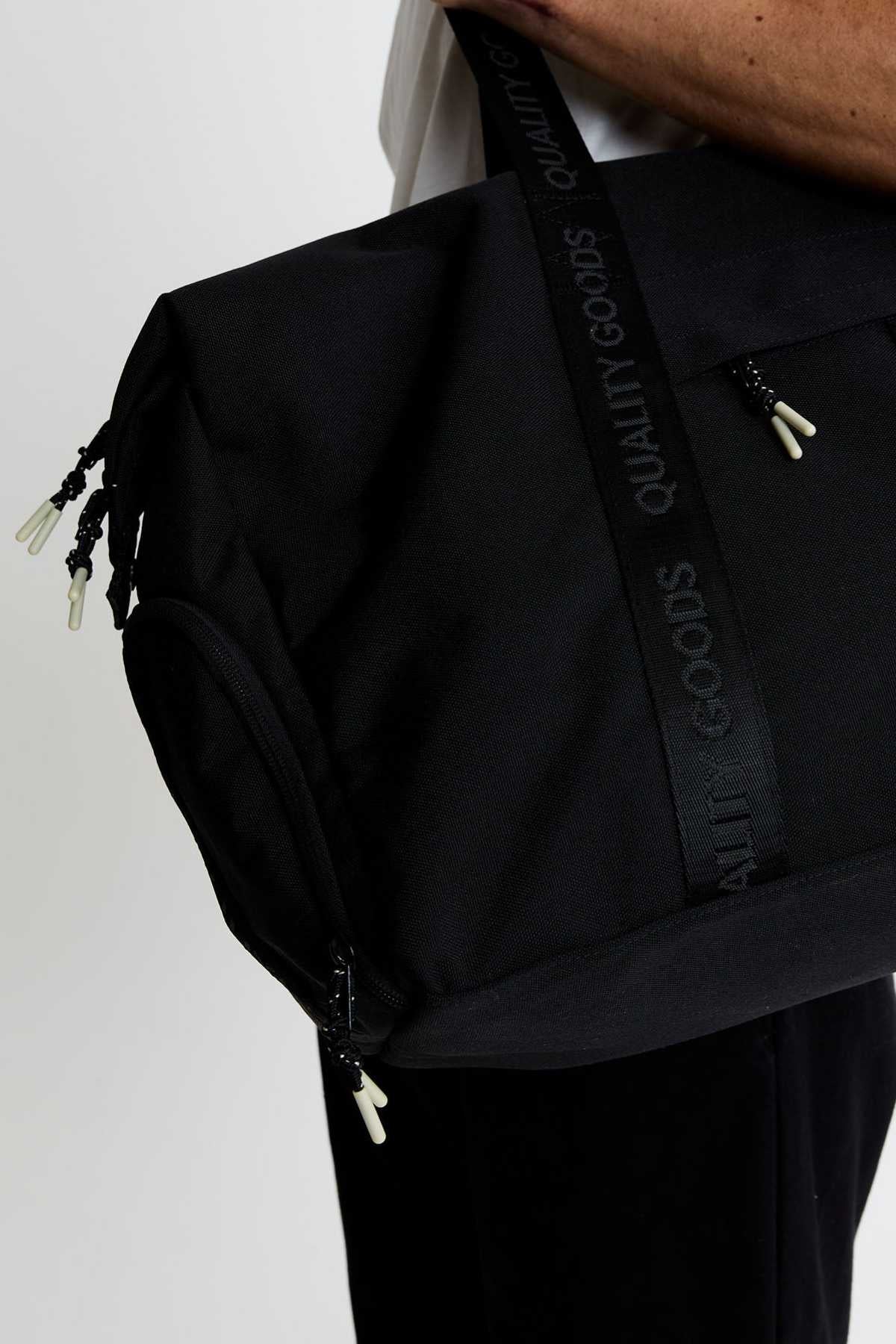 Mr Simple Nelson Duffle - Image 9