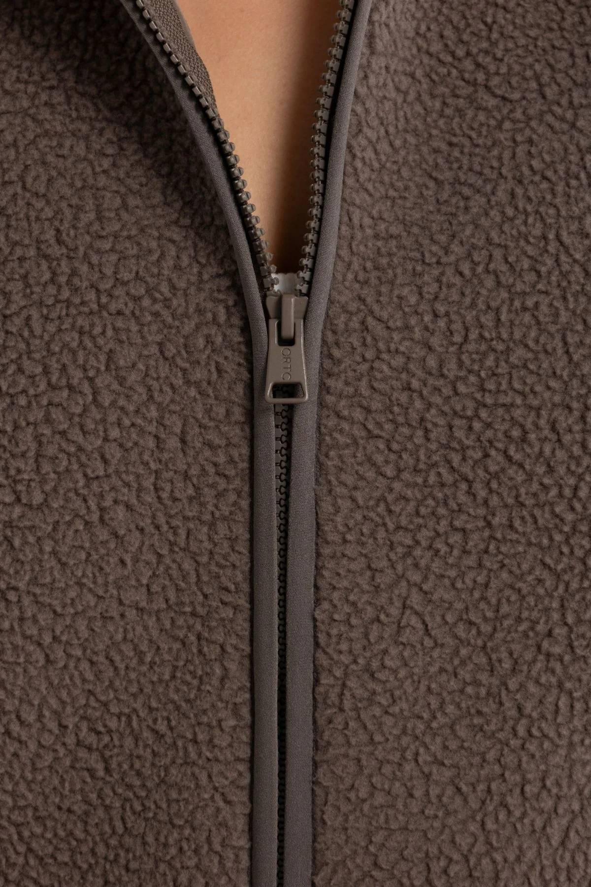 ORTC Sully Sherpa Fleece Vest - Image 4