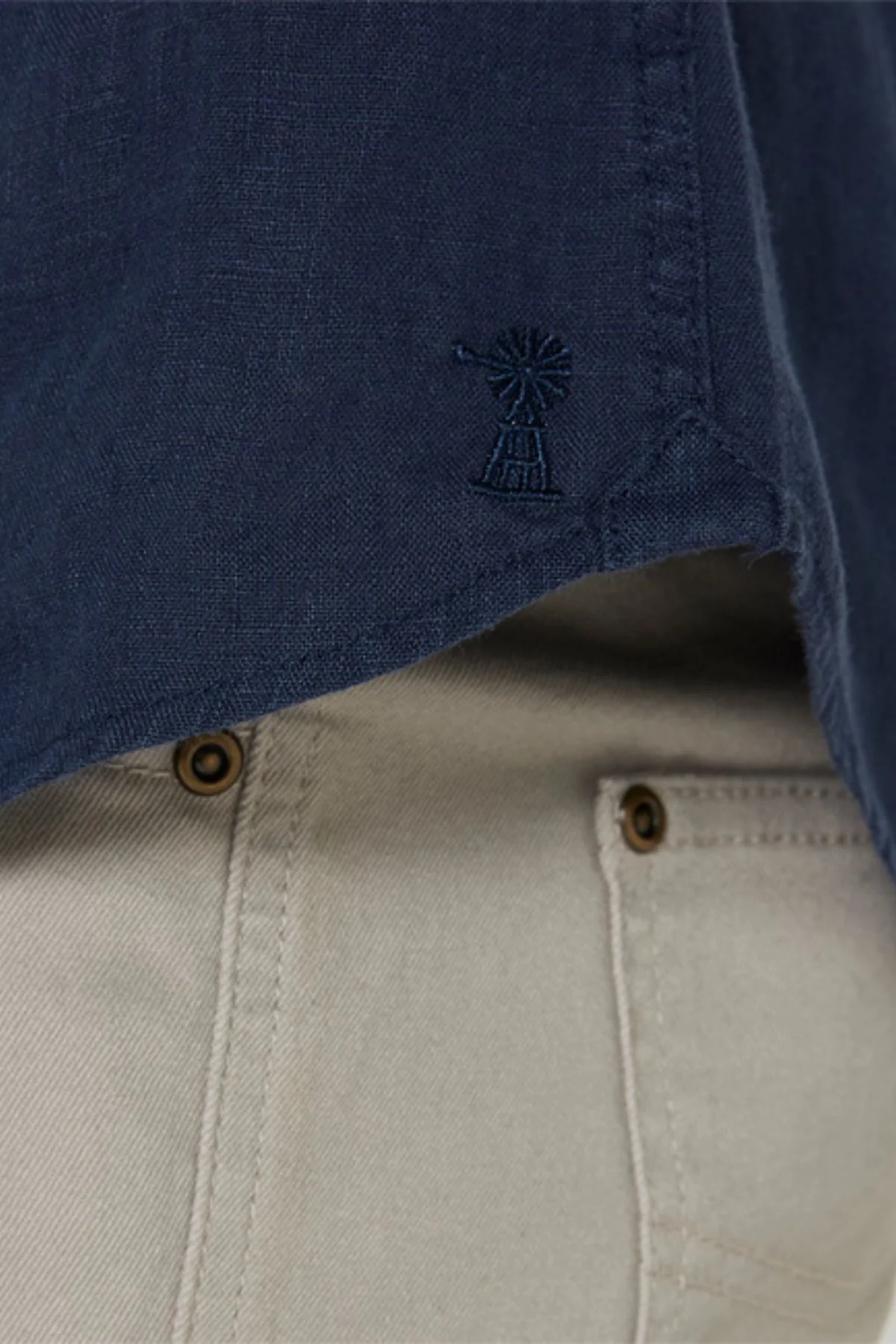 Pilbara Linen Shirt - Image 6