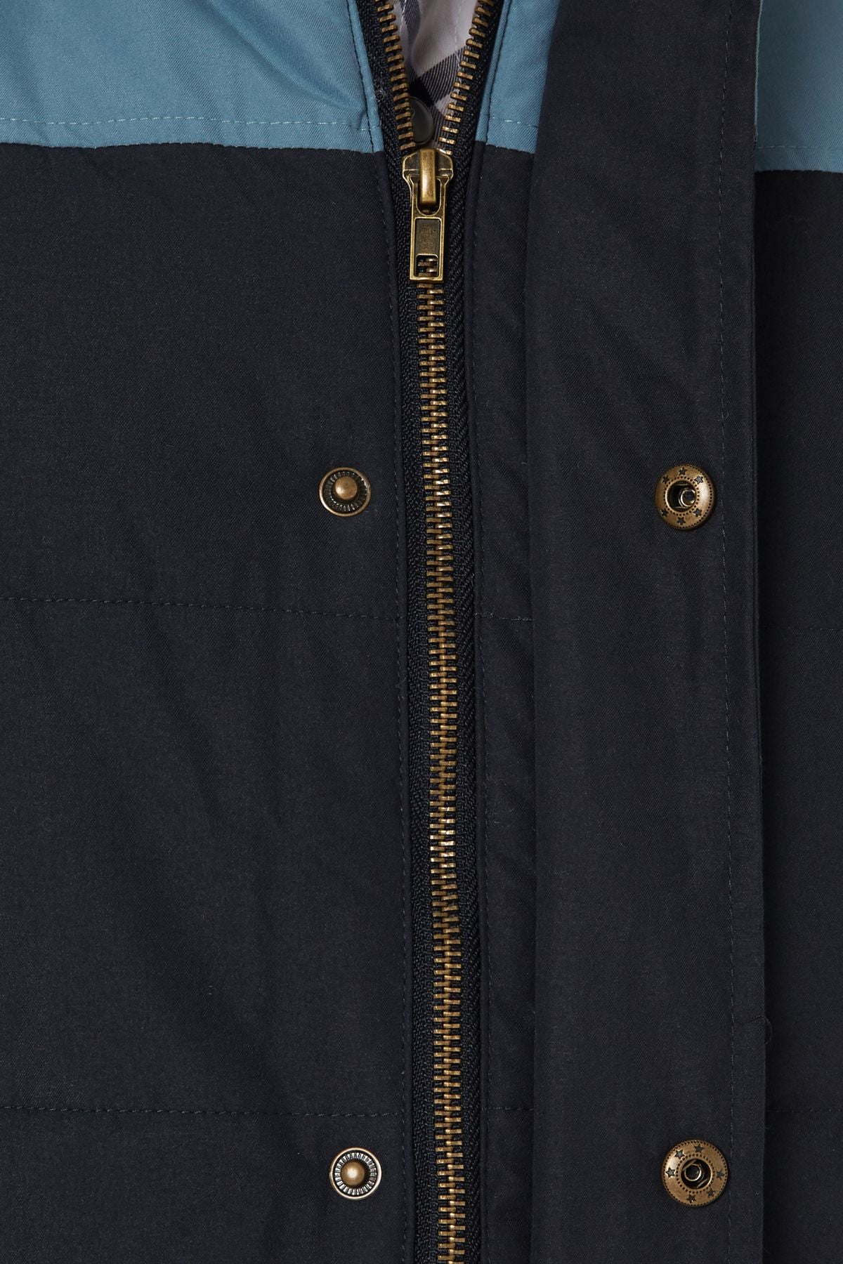 Pilbara Two Tone Vest - Image 4
