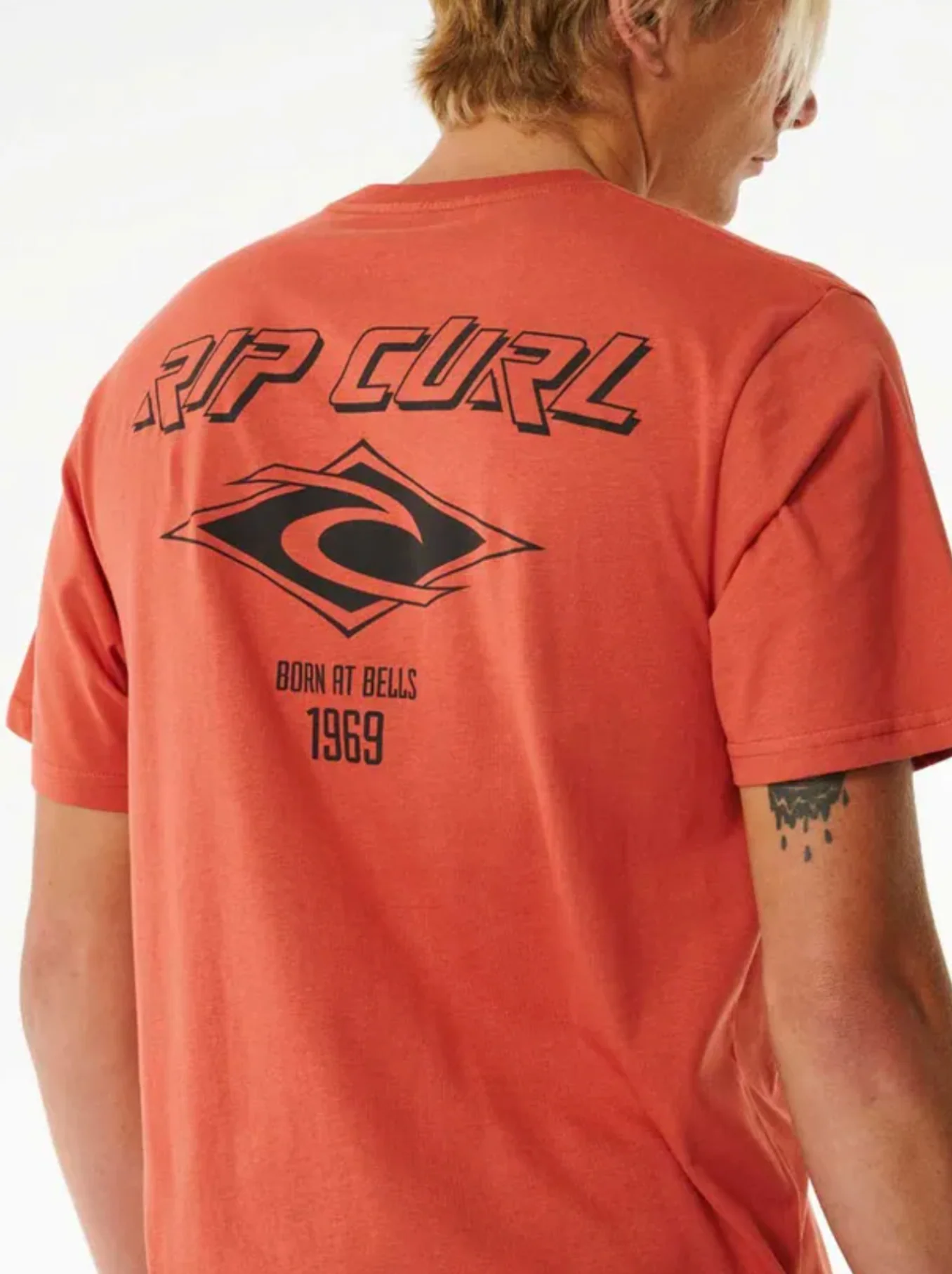 Rip Curl Fade Out Icon Tee - Image 3