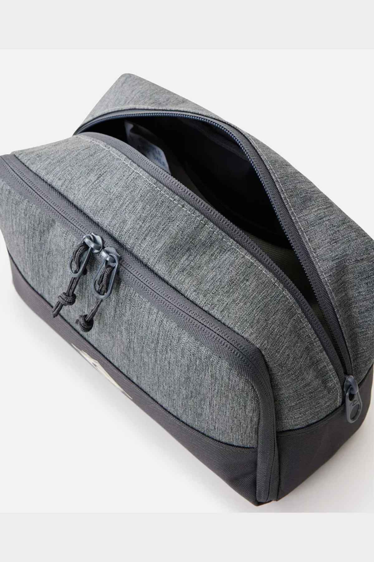 Rip Curl Groom Classic Surf Toiletry Bag - Image 4
