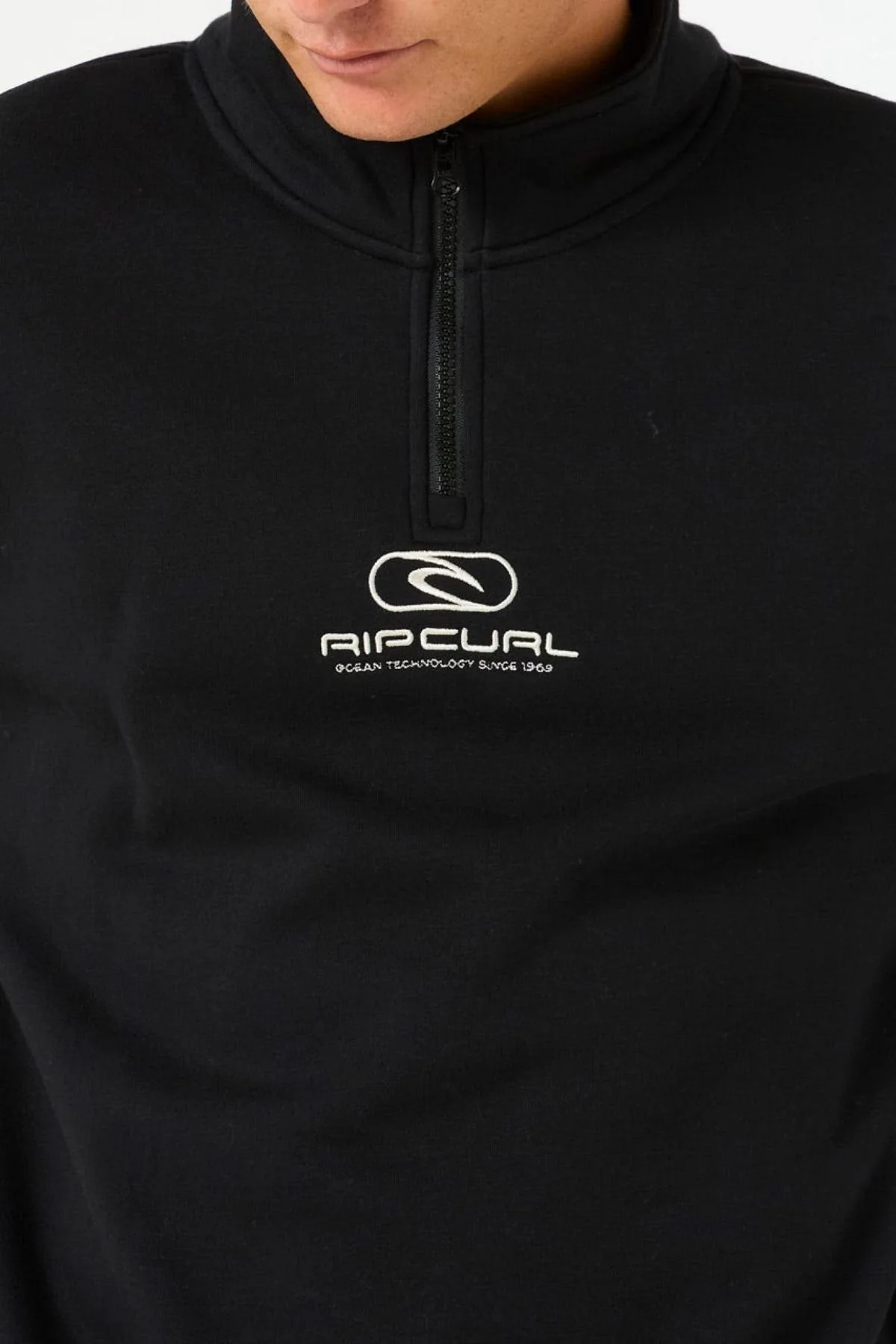 Rip Curl Pill Icon 1/4 Zip Crew - Image 4