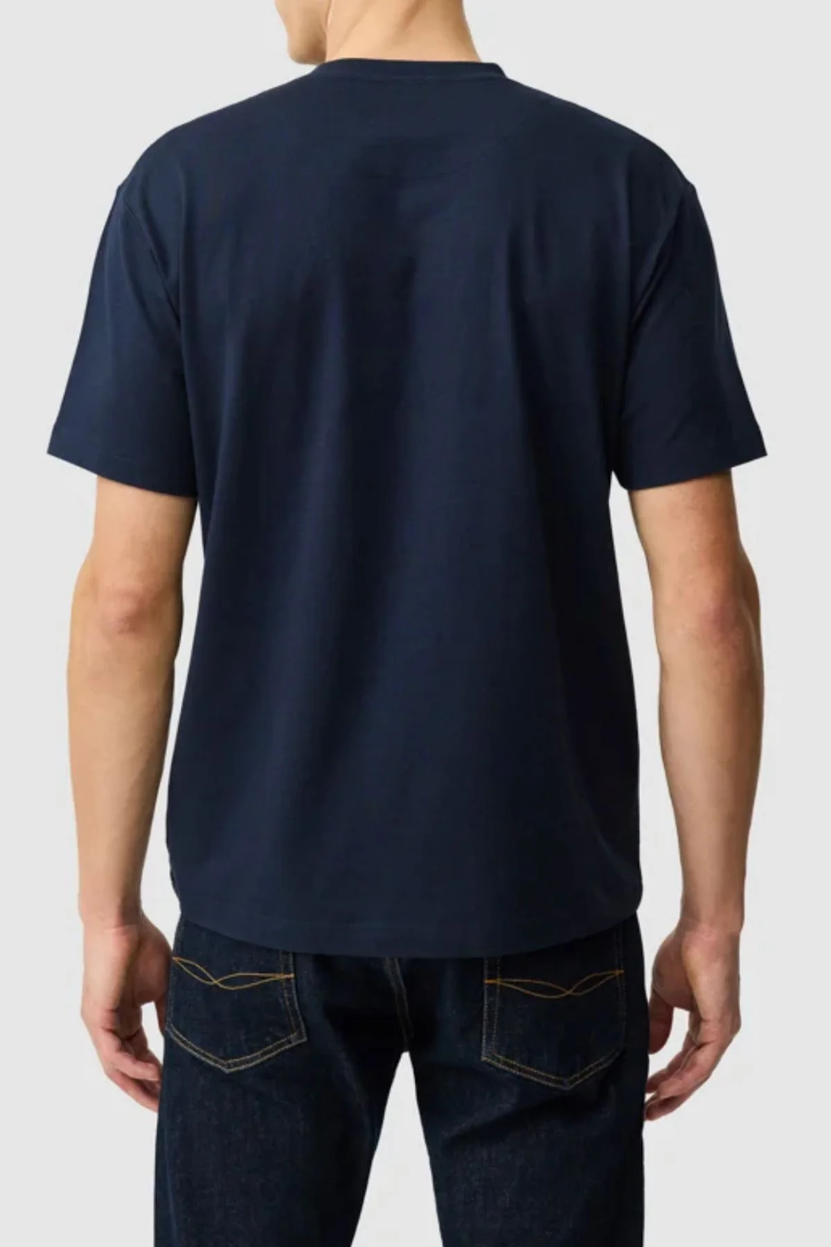 Rodd & Gunn The Peaks Logo Tee - Image 2