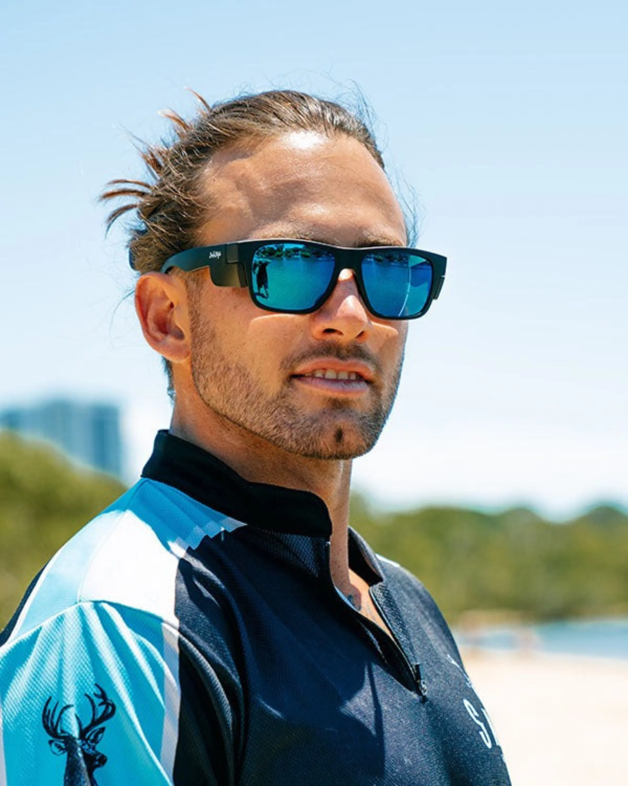 SafeStyle Fusions Matte Black Frame Mirror Blue Polarised Lens - Image 4