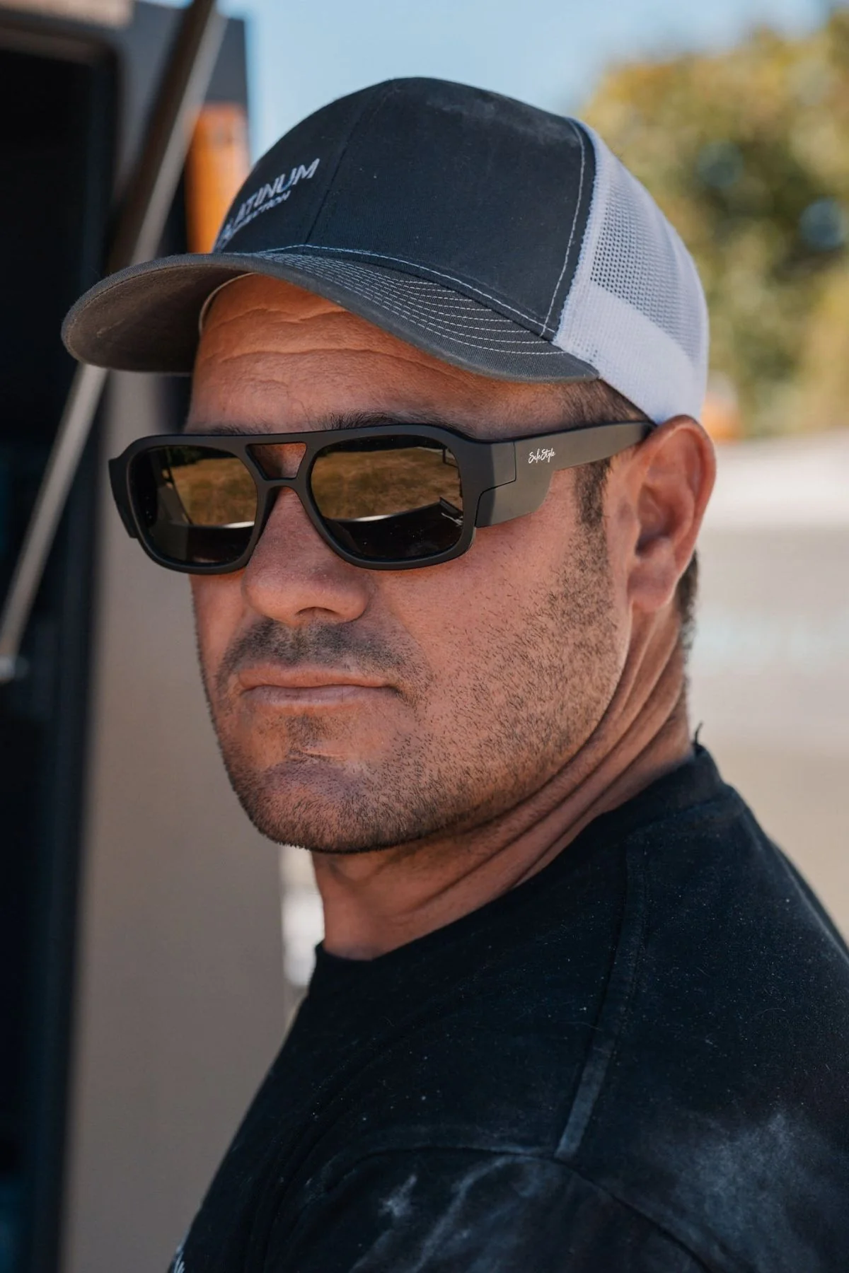 Safestyle Skylines Matte Black Frame Grey Polarised Lens - Image 5