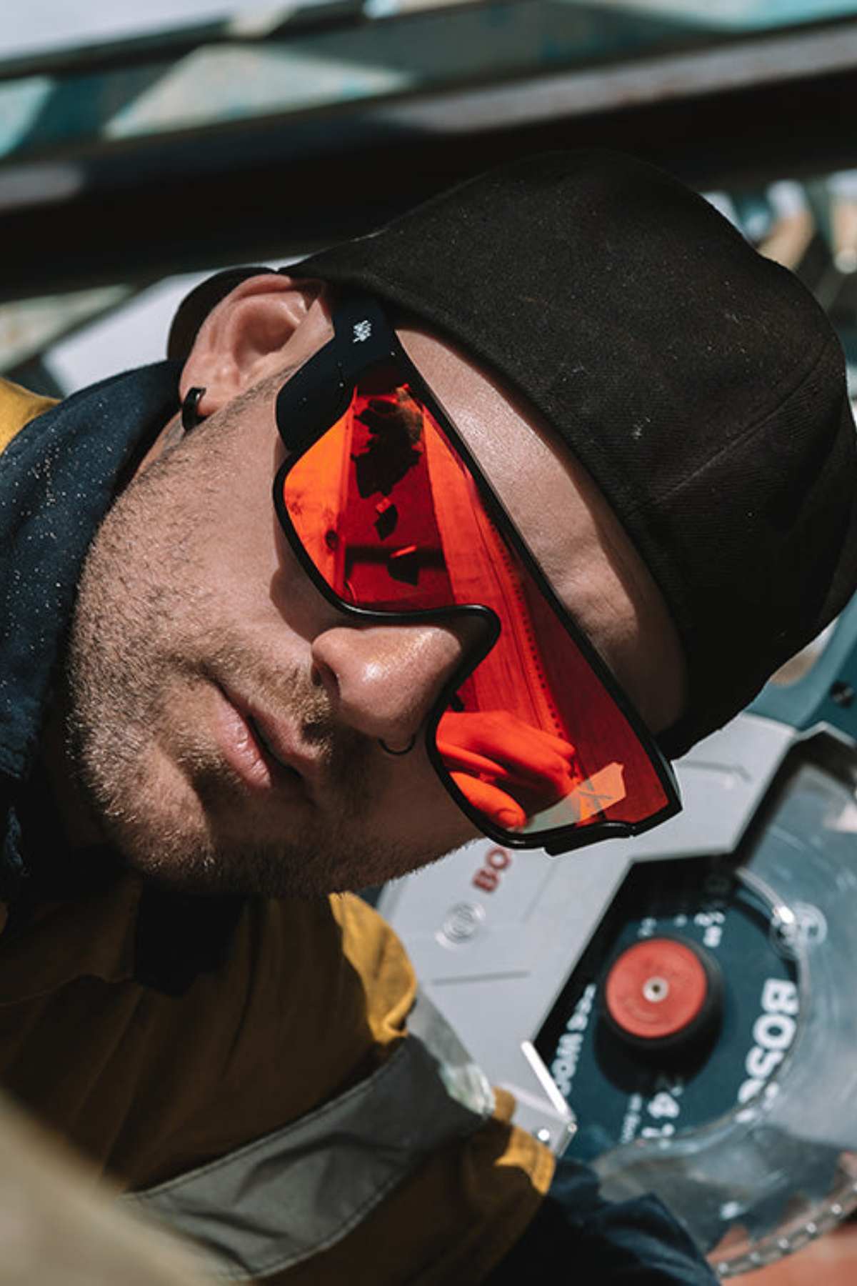 SafeStyle Primes Matte Black Frame Reflectors Red Lens - Image 6