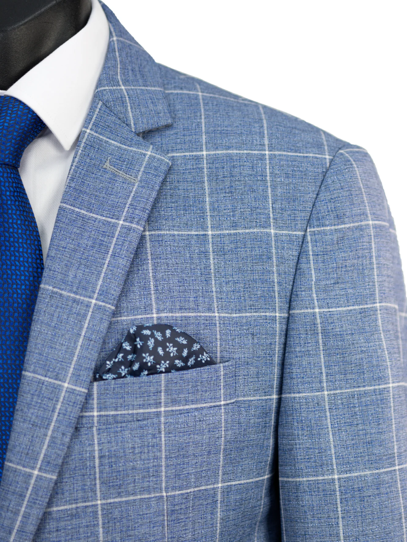 Scuzzatti Check Suit - Image 3