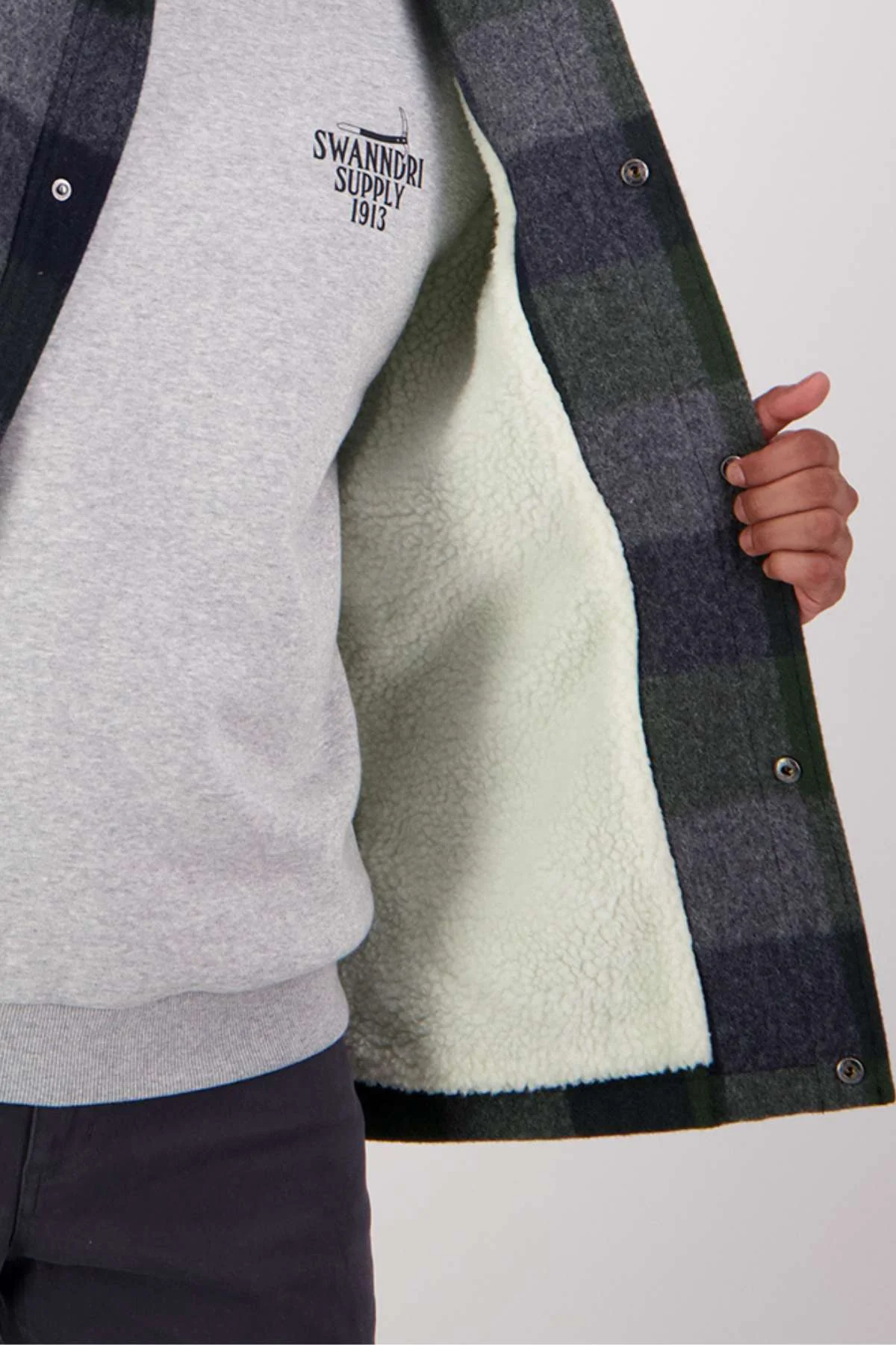 Swanndri Kaituna Sherpa Lined Jacket - Image 4