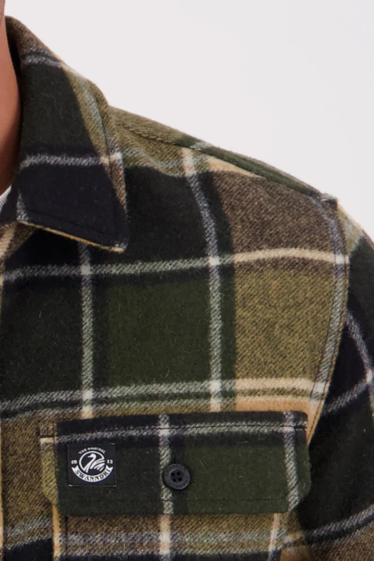 Swanndri Kiaraki v3 Wool Shacket - Image 4