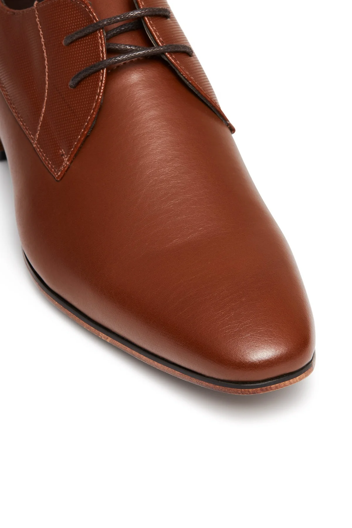 UNcut Chartwell Shoe - Image 2