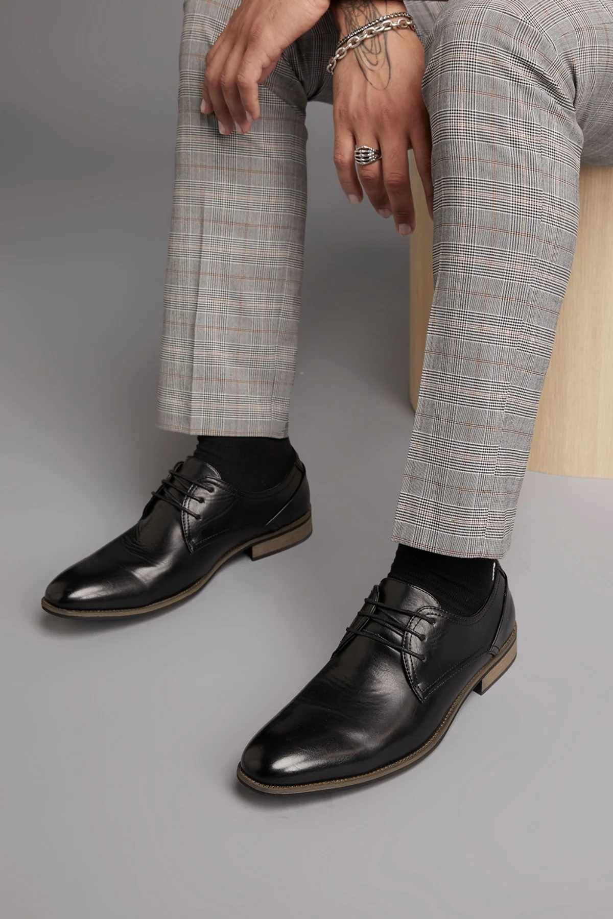UNcut Rhine Shoe - Image 2