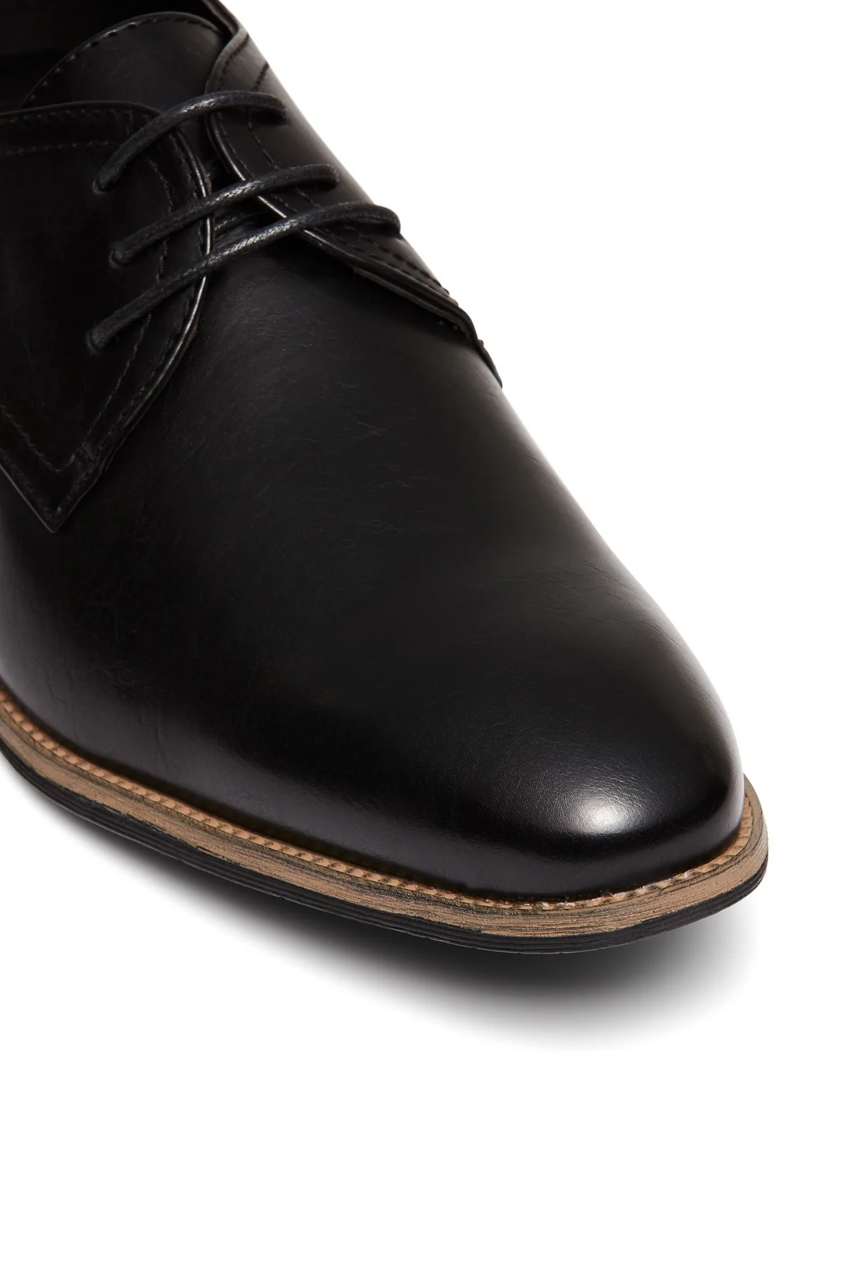 UNcut Rhine Shoe - Image 3